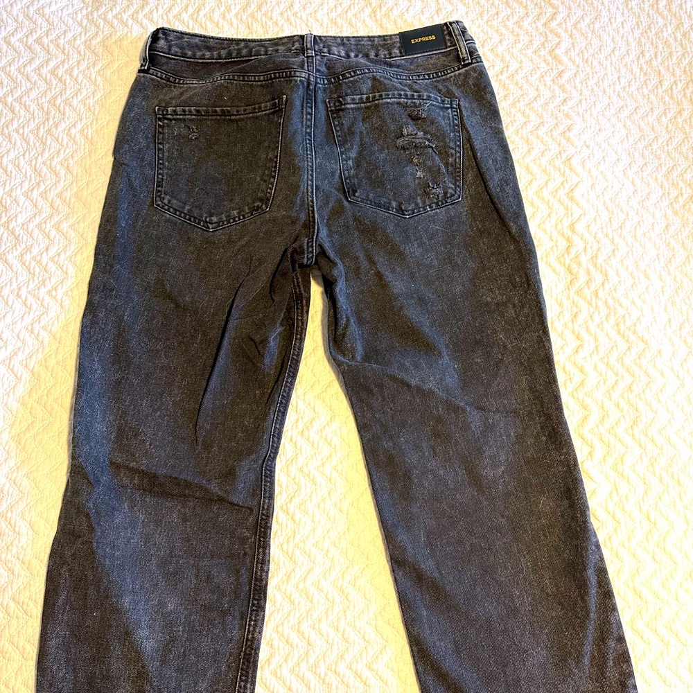 Express women’s modern straight low rise black jeans, size 12S